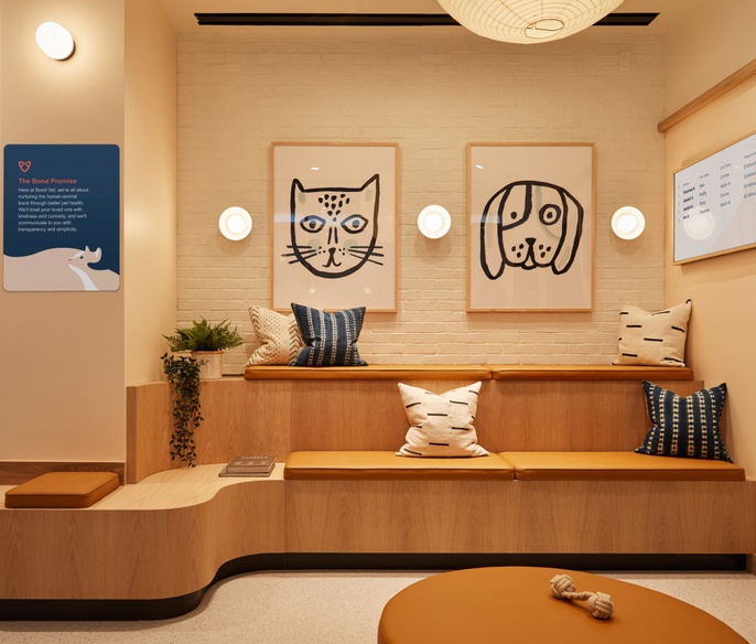 Bond Vet - Upper East Side Lobby Seating